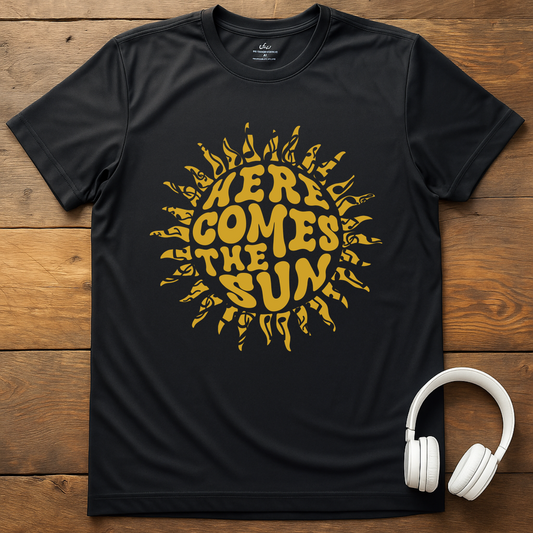 Here Comes T-Shirt - Black